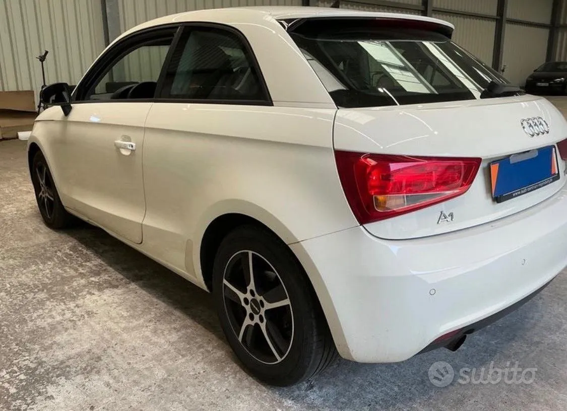 Audi A1 2011 photo 4