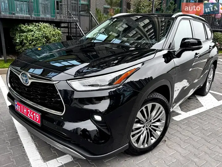 Toyota Highlander 2026 photo 4