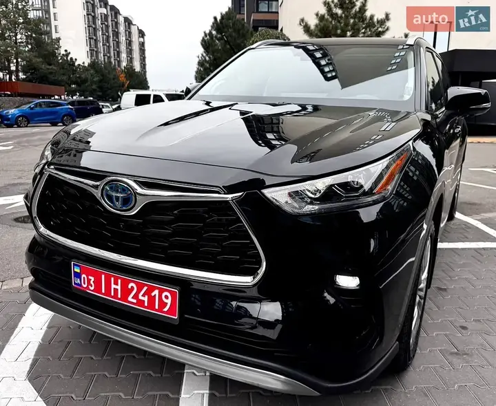 Toyota Highlander 2026 photo 3