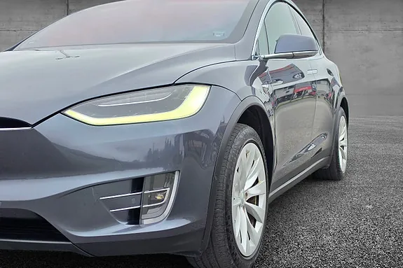 Tesla Model X 2019 photo 4