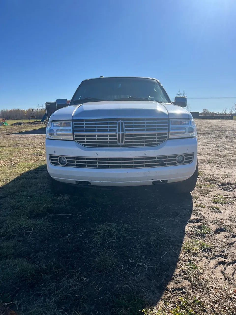 Lincoln Navigator 2012 photo 3