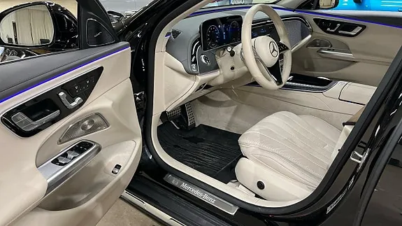 Mercedes-Benz E300 De 2025 photo 3