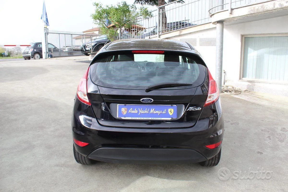Ford Fiesta 2014 photo 5