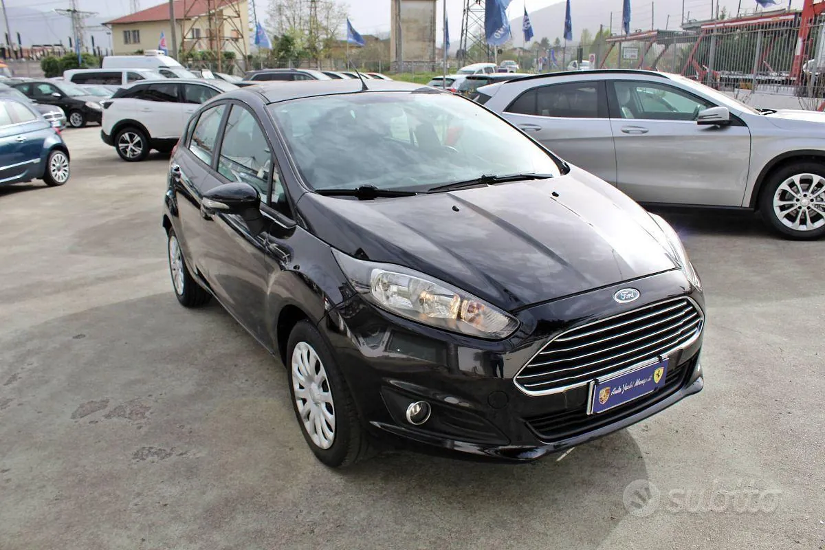 Ford Fiesta 2014 photo 3