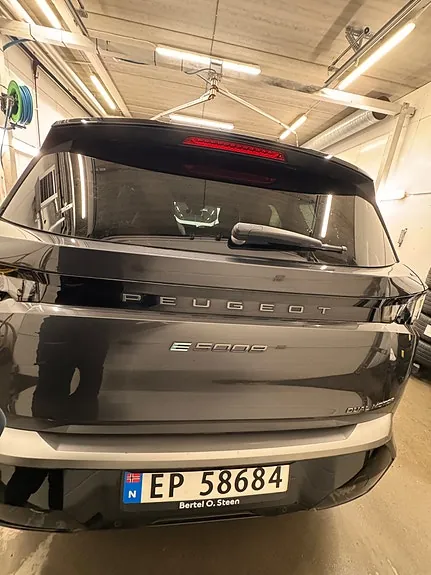 Peugeot E-5008 2025 photo 3