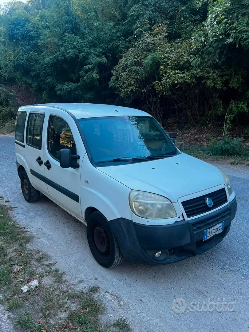 Fiat Doblò 2007 photo 2