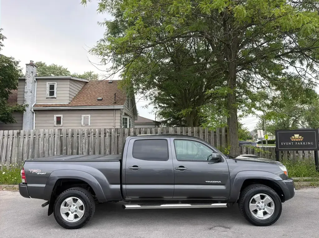 Toyota Tacoma 2011 photo 4