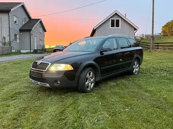 Skoda Octavia Scout 2008 photo 4