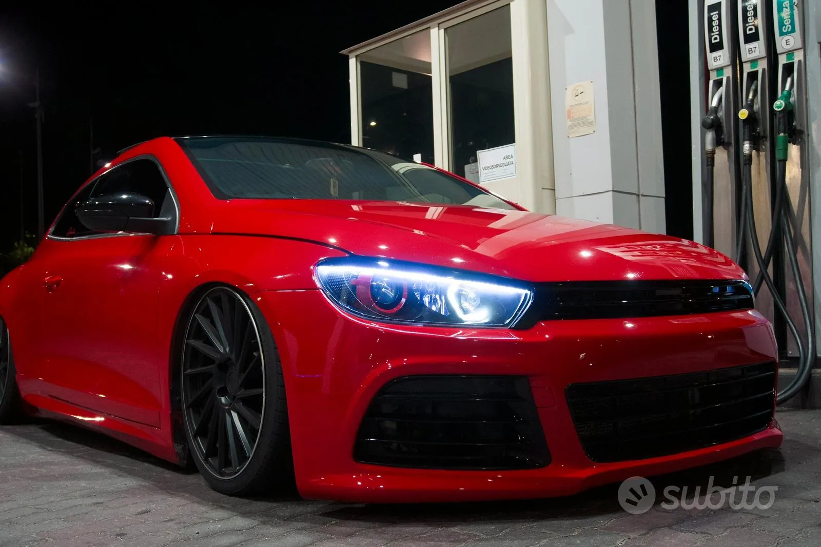 Volkswagen Scirocco 2011 photo 3