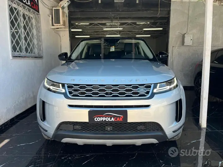 Land Rover Range Rover Evoque 2021 photo 3