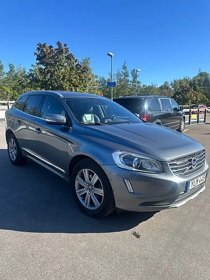 Volvo Xc60 2017 photo 2