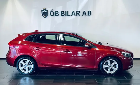 Volvo V40 2016 photo 2