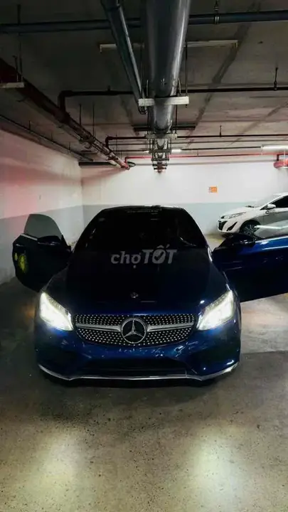 Mercedes-Benz C-Class 2018 photo 2