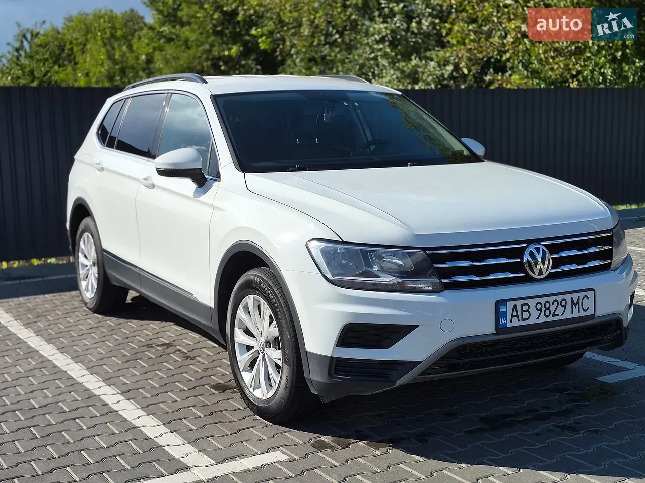 Volkswagen Tiguan 2018 photo 2