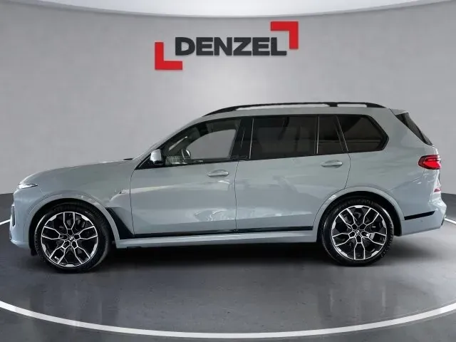 BMW X7 2026 photo 2