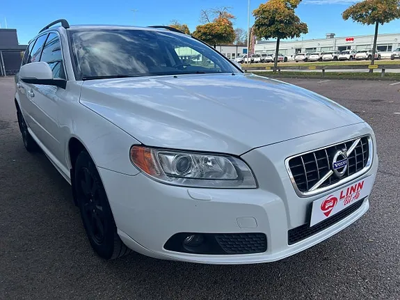 Volvo V70 2012 photo 3