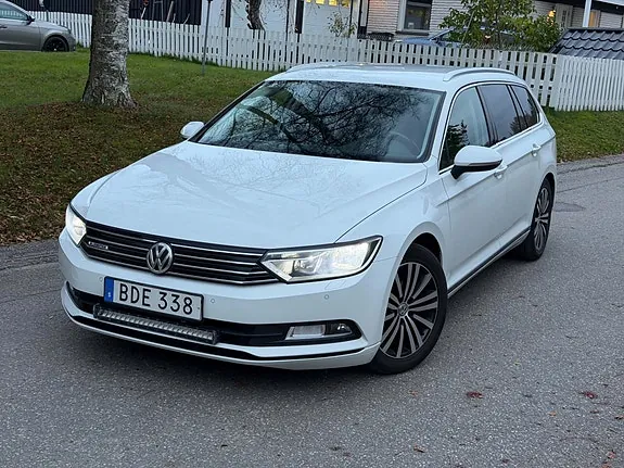 Volkswagen Passat 2016 photo 2