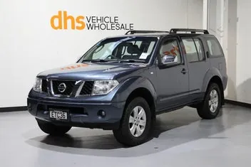 Nissan Pathfinder 2006 photo 4