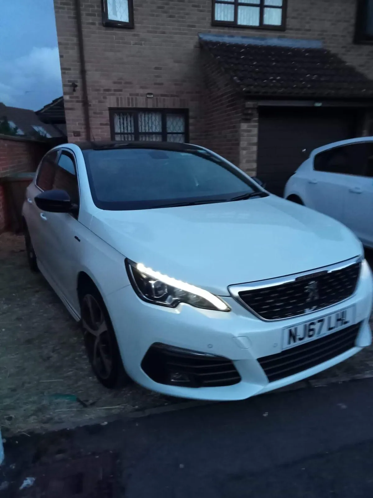 Peugeot 308 2017 photo 4