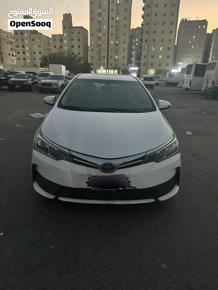 Toyota Corolla 2018 photo 2