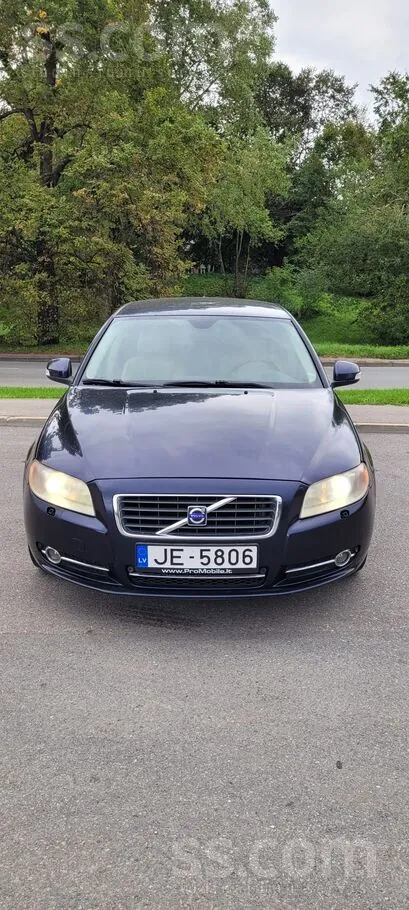 Volvo S80