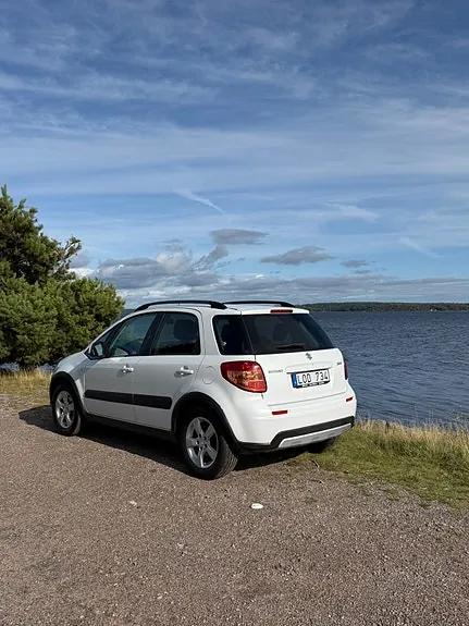 Suzuki Sx4 2011 photo 3
