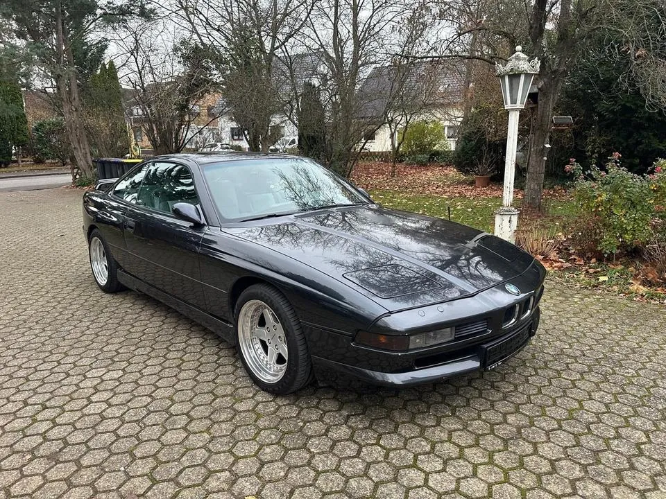 BMW 850I
