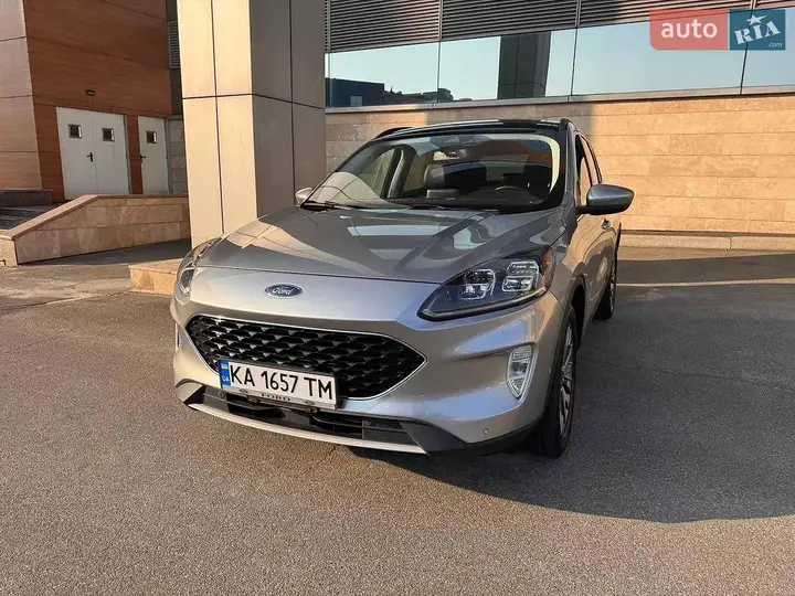 Ford Escape 2021 photo 3