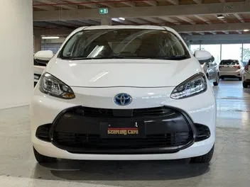 Toyota Aqua 2021 photo 3