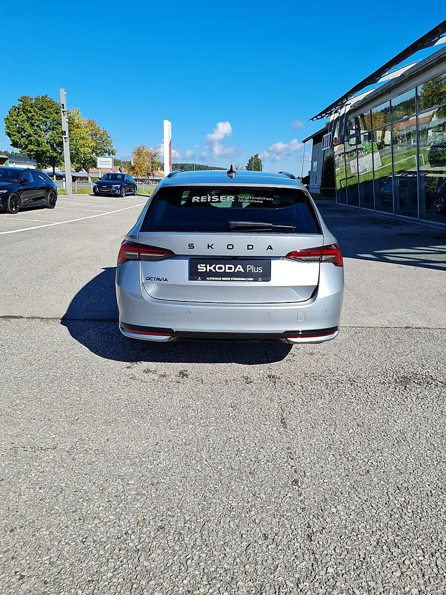 Skoda Octavia 2026 photo 2
