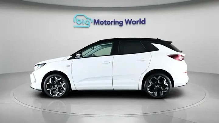 Vauxhall Grandland 2023 photo 5