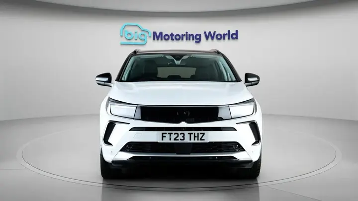 Vauxhall Grandland 2023 photo 3