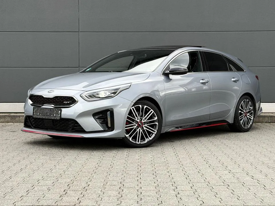 Kia Proceed