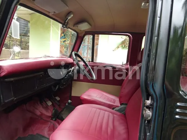 Mitsubishi J36 Jeep 1979 photo 4