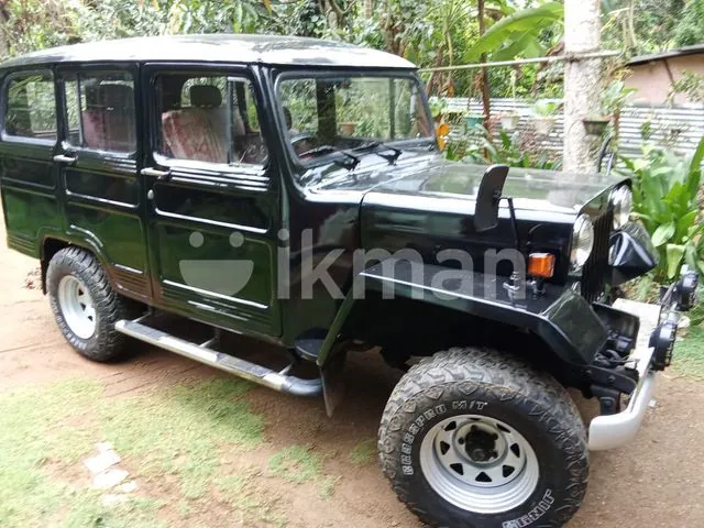 Mitsubishi J36 Jeep 1979 photo 3