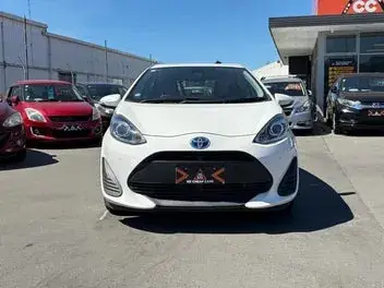 Toyota Aqua 2019 photo 3