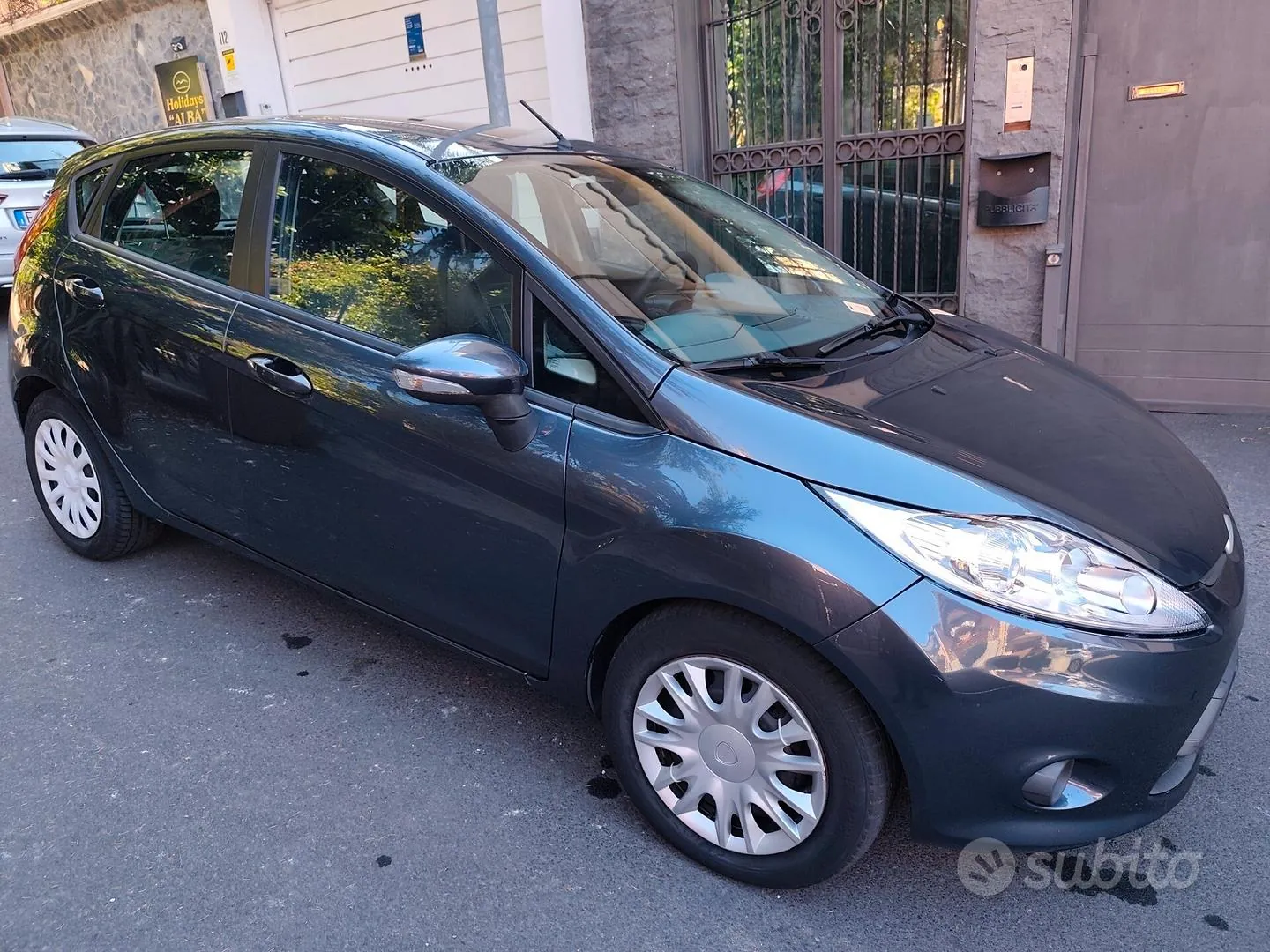 Ford Fiesta 2010 photo 5