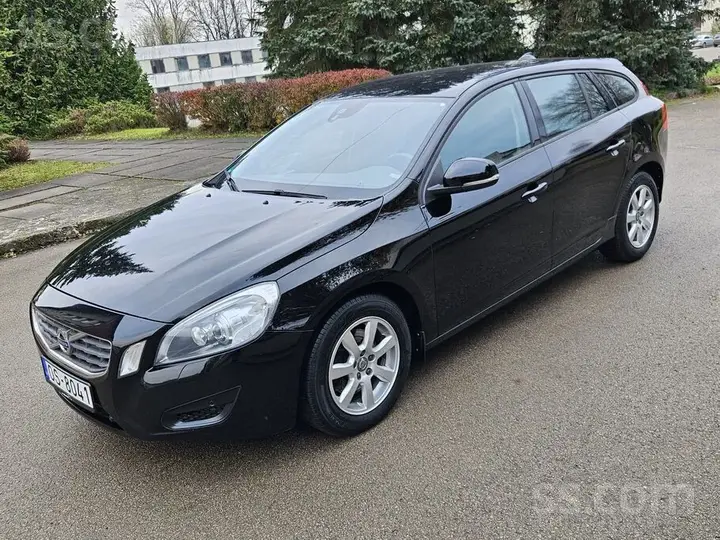 Volvo V60