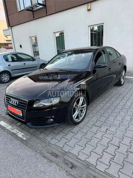 Audi A4 2010 photo 2