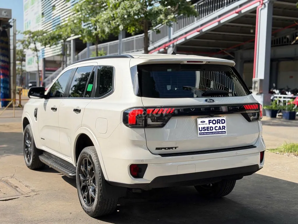 Ford Everest