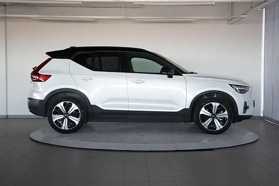 Volvo Xc40 2023 photo 4