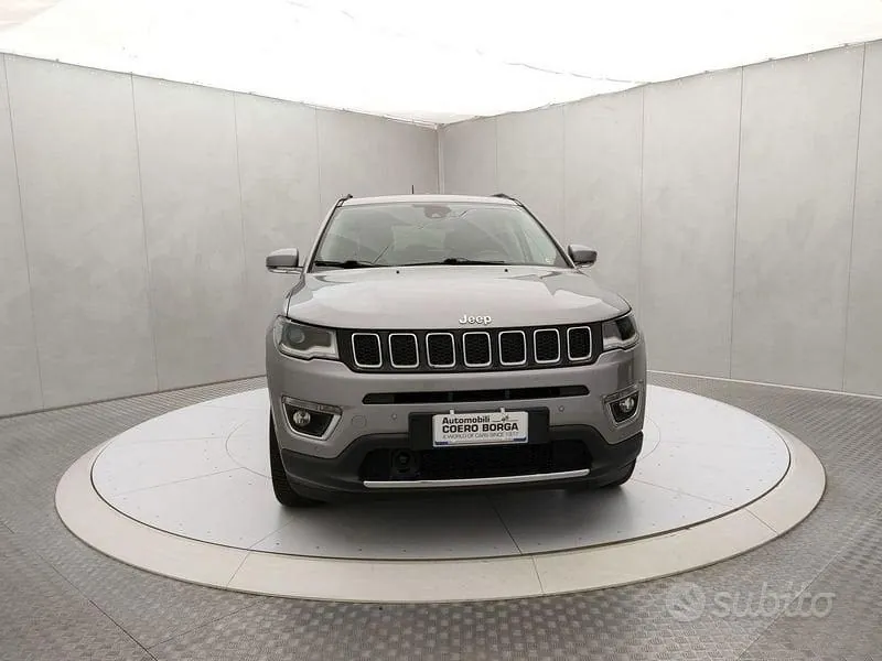 Jeep Compass 2018 photo 2