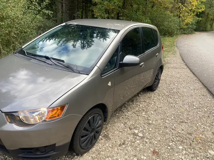 Mitsubishi Colt