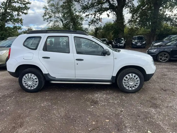 Dacia Duster 2014 photo 5