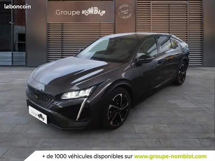 Peugeot 408