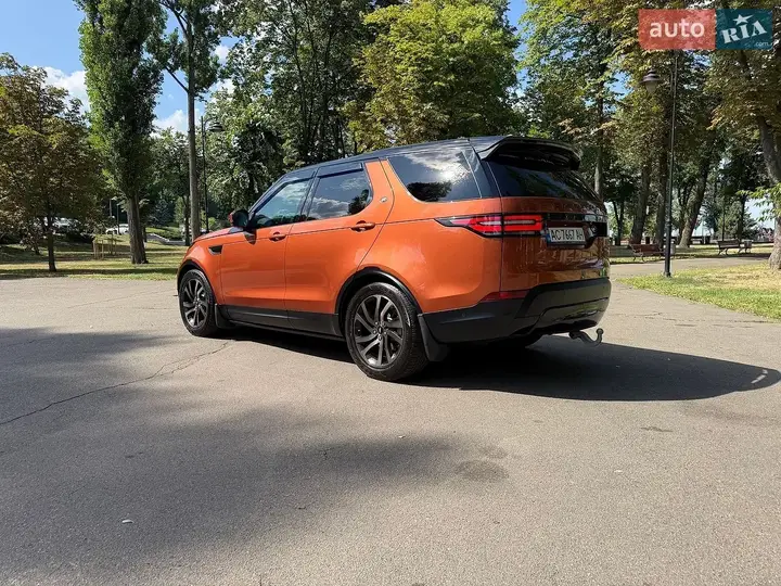 Land Rover Discovery 2019 photo 5