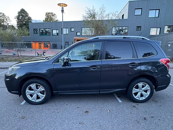 Subaru Forester 2015 photo 4