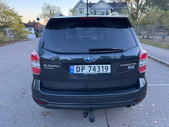 Subaru Forester 2015 photo 5