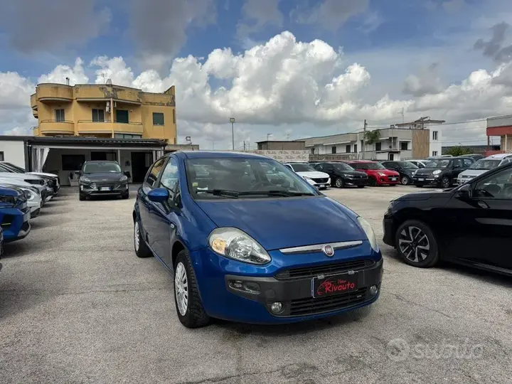 Fiat Punto Evo 2010 photo 2