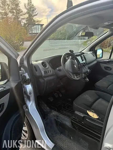Renault Trafic 2018 photo 4